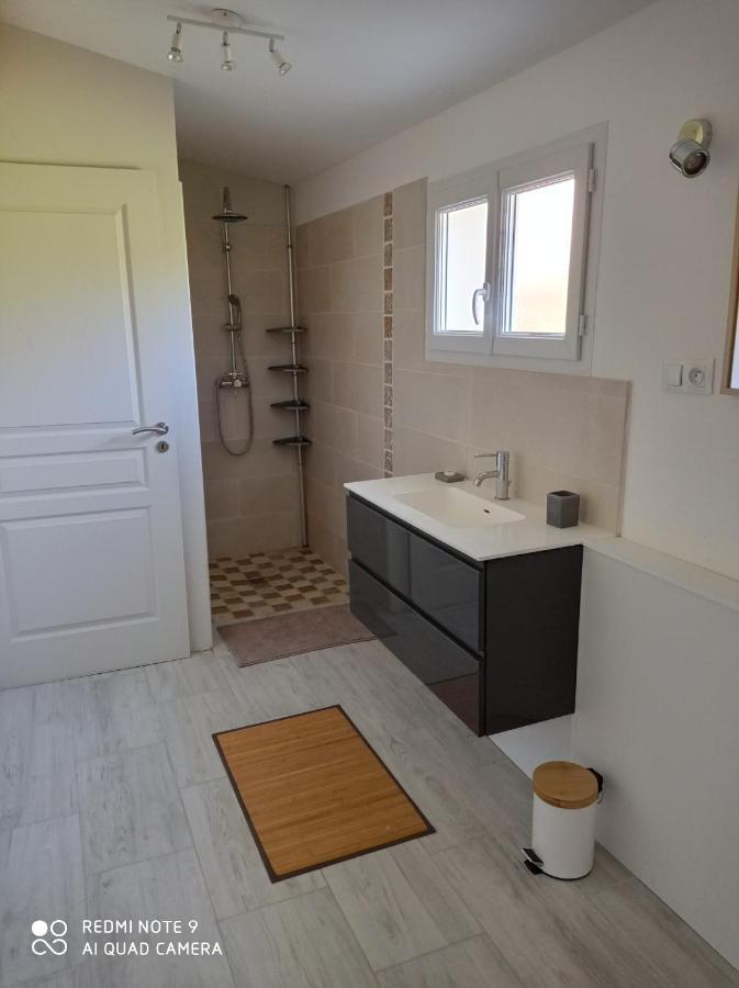 Agreable Appartement Au Calme Villeneuve  Εξωτερικό φωτογραφία